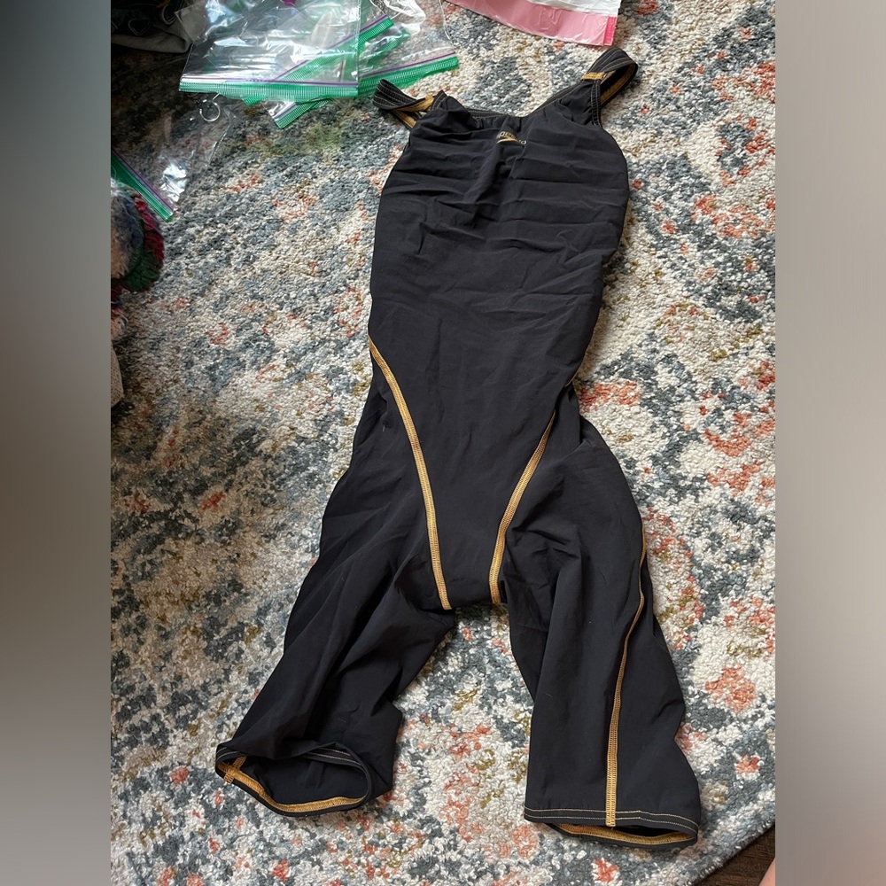 womens tech suit